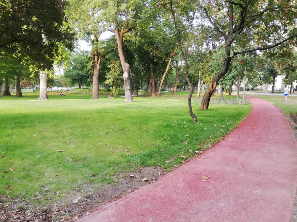 Embassy Studio Apartment Citypark Budapeszt Zewnętrze zdjęcie